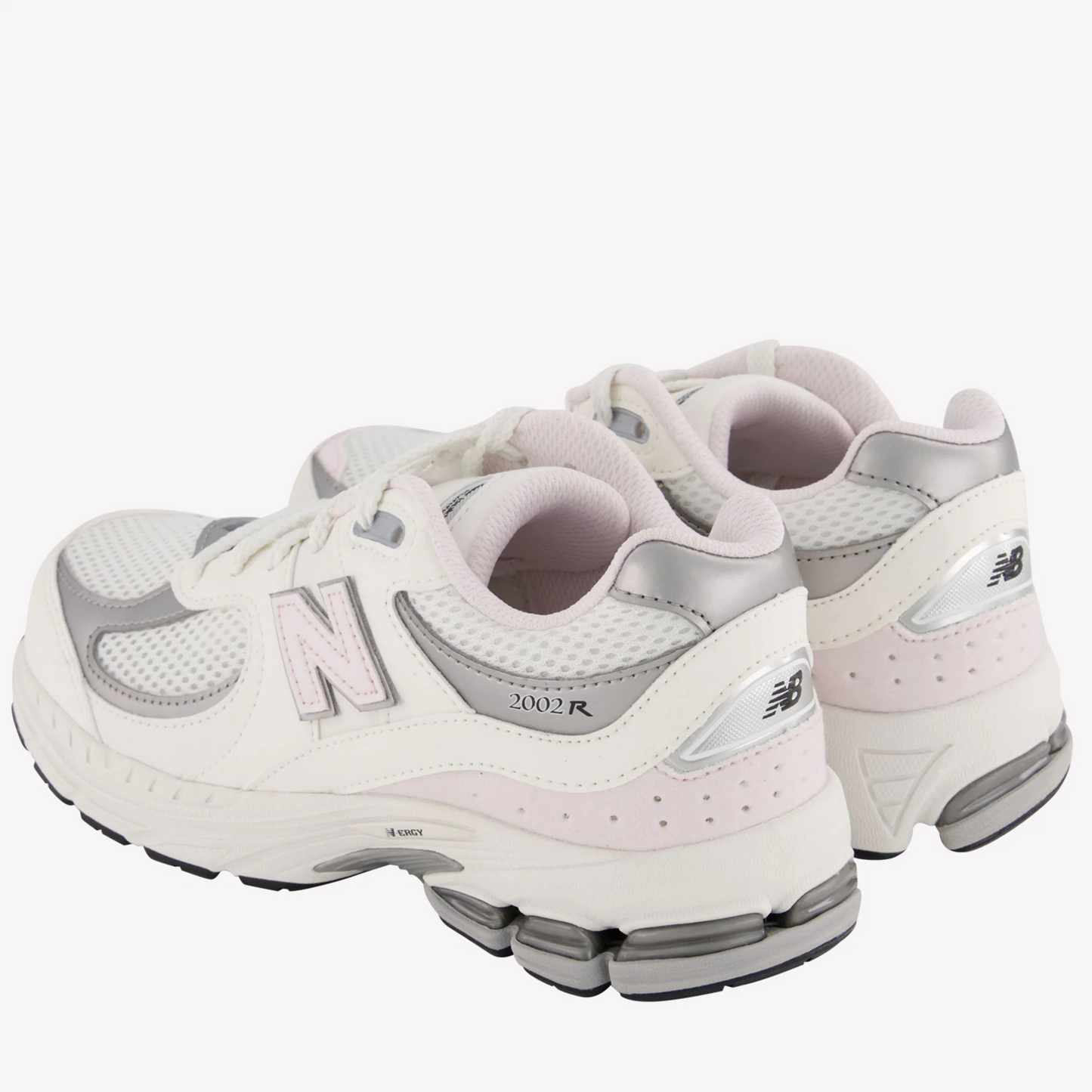 New Balance ‘2002’ Trainers in Off White & Light Pink Eur 38 (UK 5)