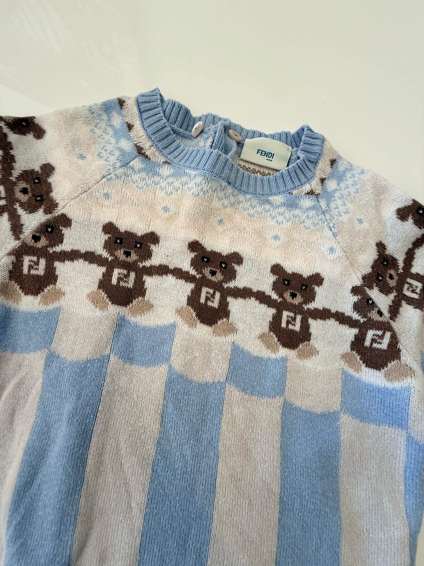 *Pre Loved* Fendi Baby beige wool sweater featuring a blue striped design and a teddy bear intarsia pattern with the FF logo age 12 months