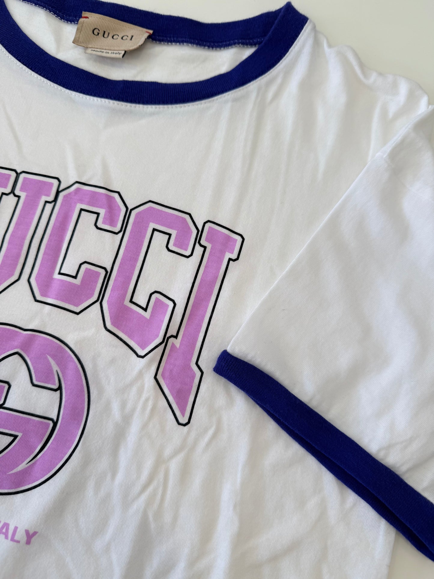*Pre Loved* Gucci cartoon graphic ringer t-shirt in white with blue trim age 10